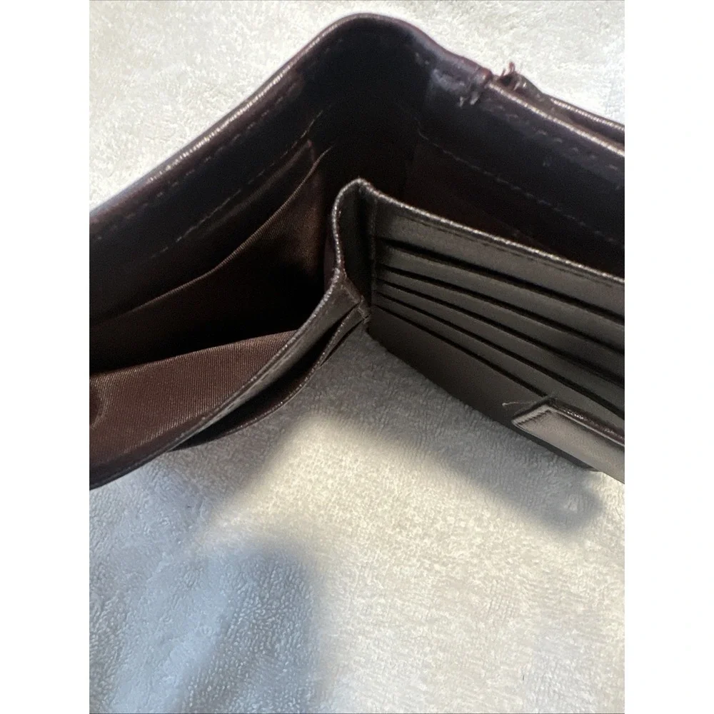 Aigner Smooth Leather Oxblood Burgundy Billfold Wallet Leather A Hardware
